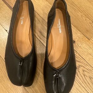 Maison Martin Margiela Black Tabi ballerina pumps